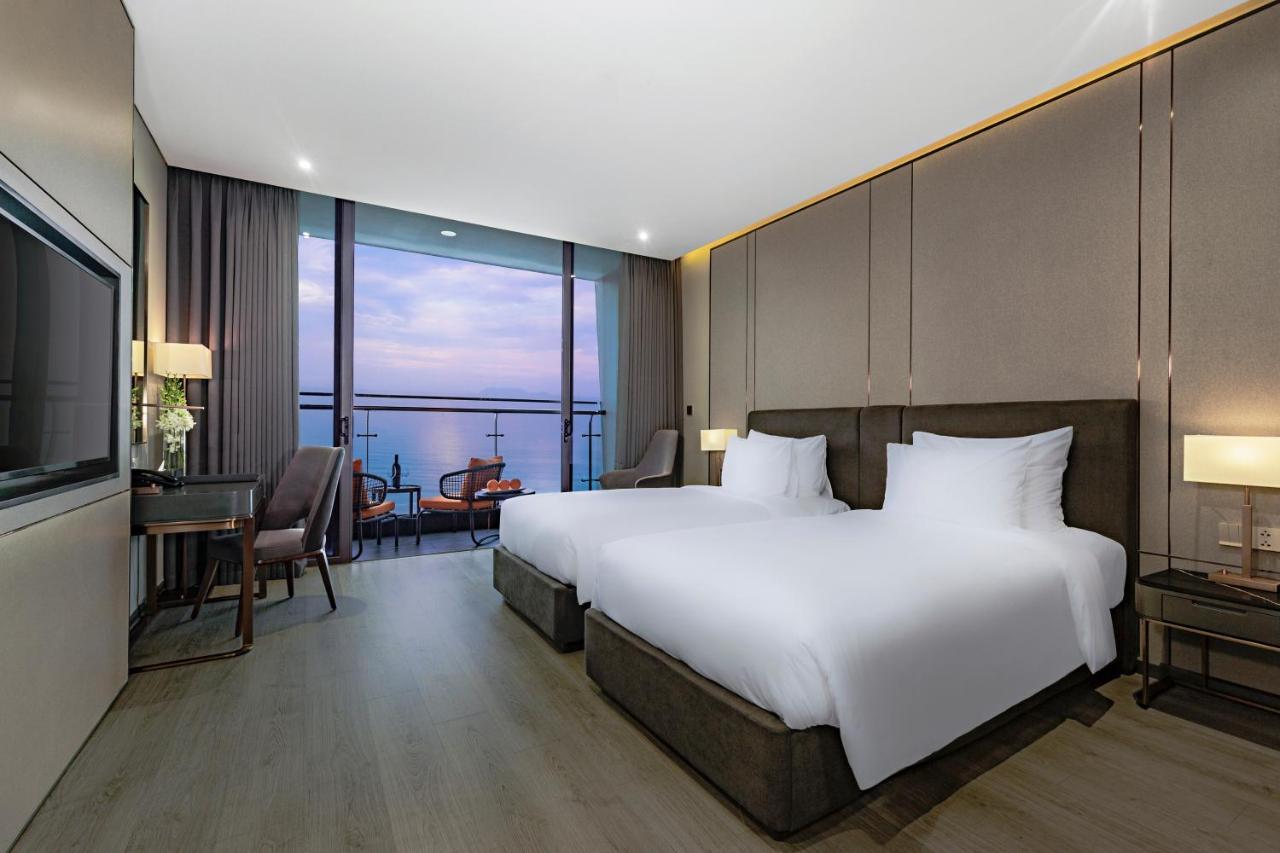 Le Sands Oceanfront Danang Hotel Экстерьер фото