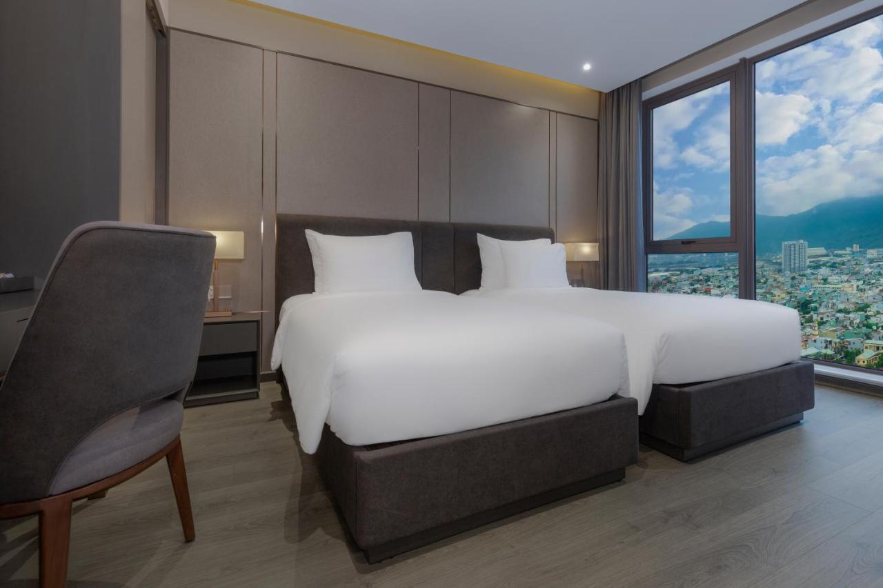 Le Sands Oceanfront Danang Hotel Экстерьер фото