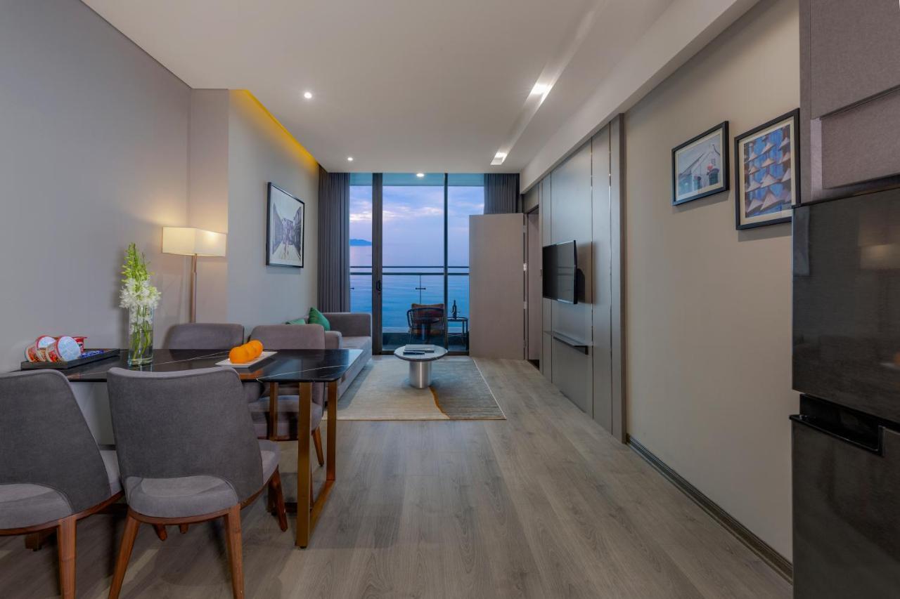 Le Sands Oceanfront Danang Hotel Экстерьер фото