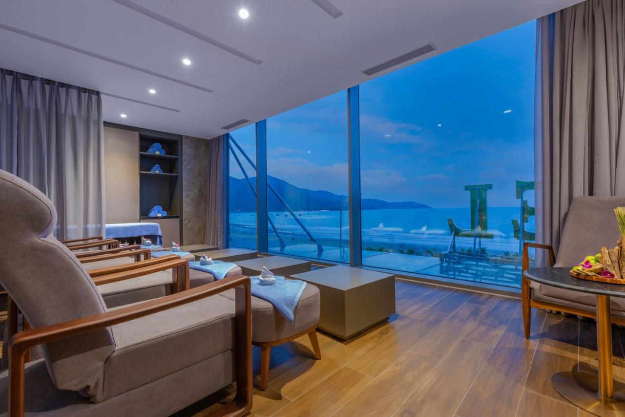 Le Sands Oceanfront Danang Hotel Экстерьер фото