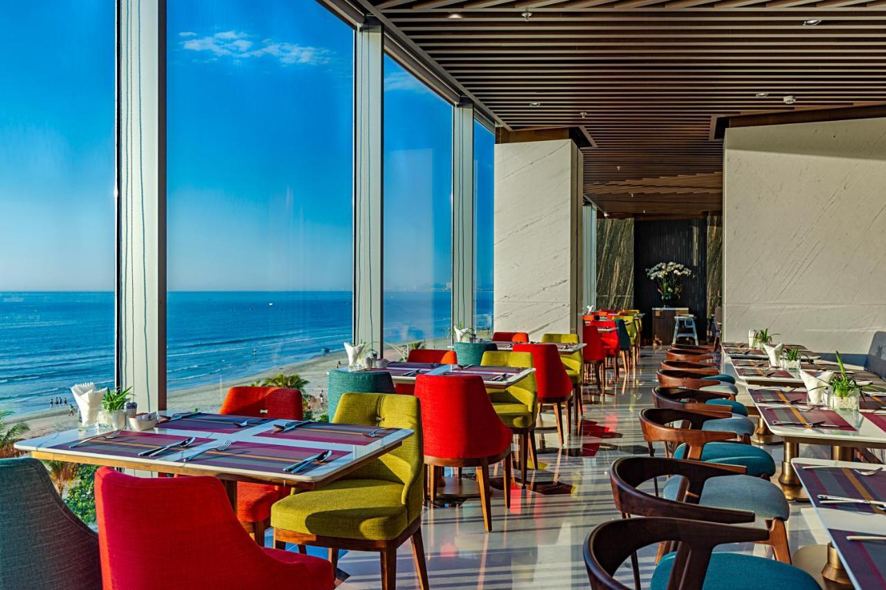Le Sands Oceanfront Danang Hotel Экстерьер фото