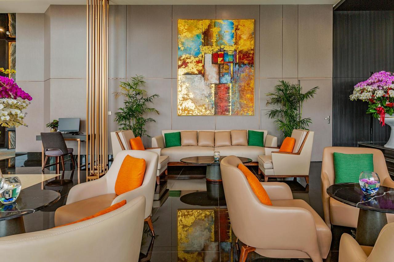 Le Sands Oceanfront Danang Hotel Экстерьер фото