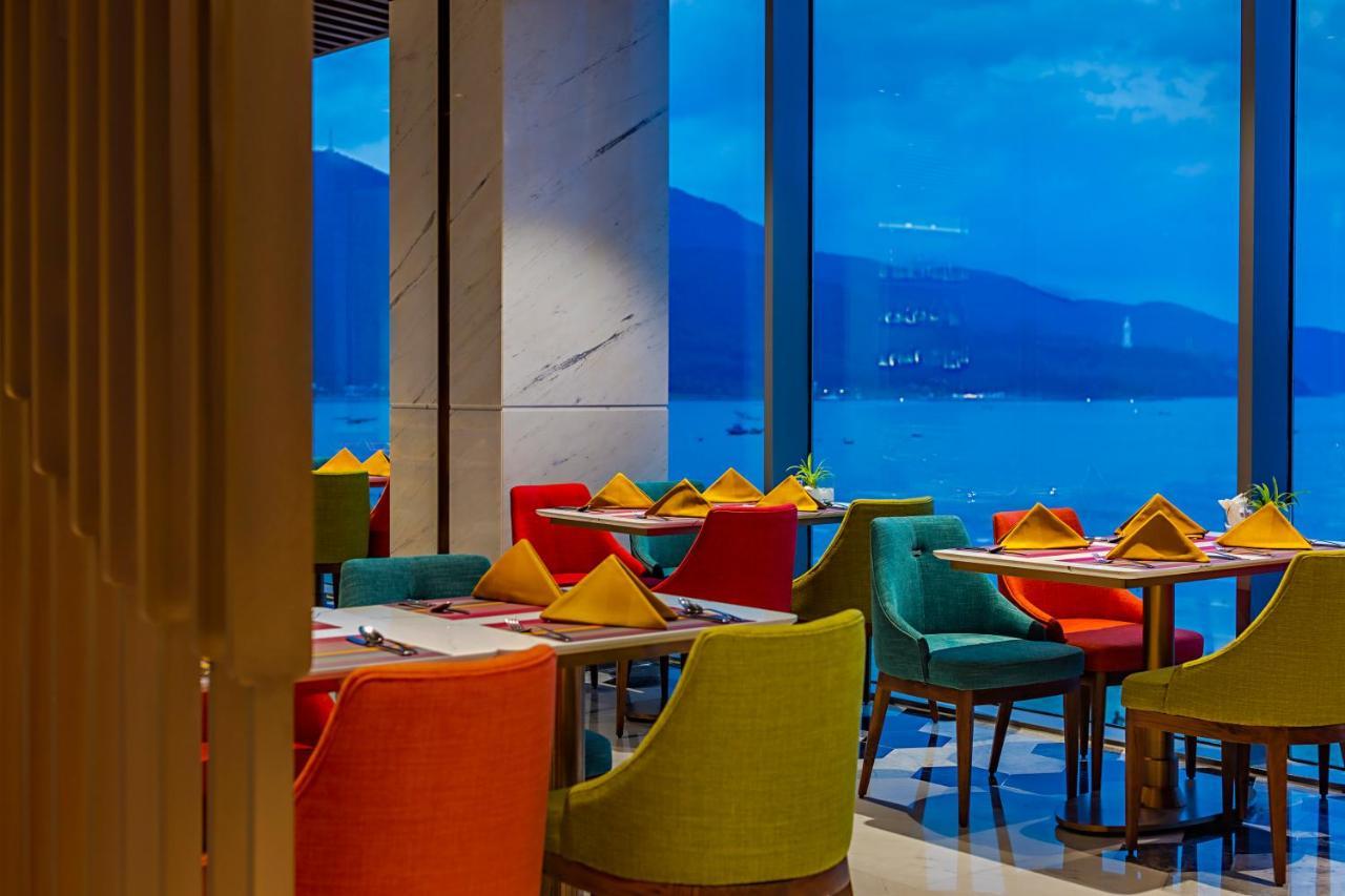 Le Sands Oceanfront Danang Hotel Экстерьер фото