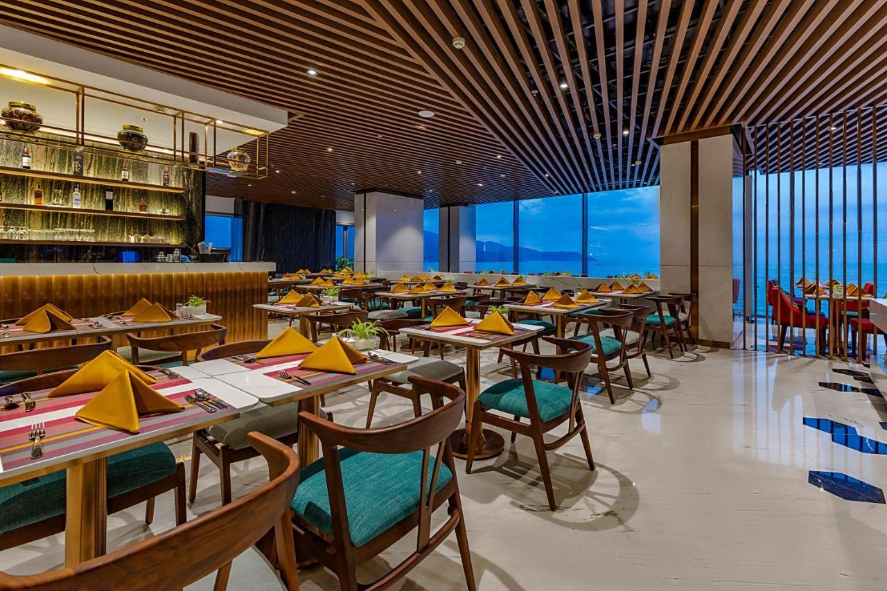 Le Sands Oceanfront Danang Hotel Экстерьер фото