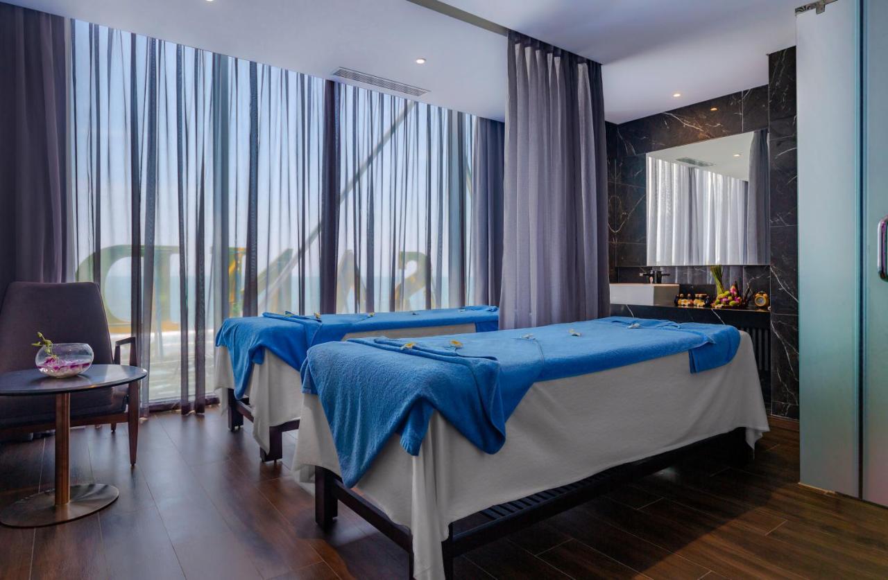 Le Sands Oceanfront Danang Hotel Экстерьер фото