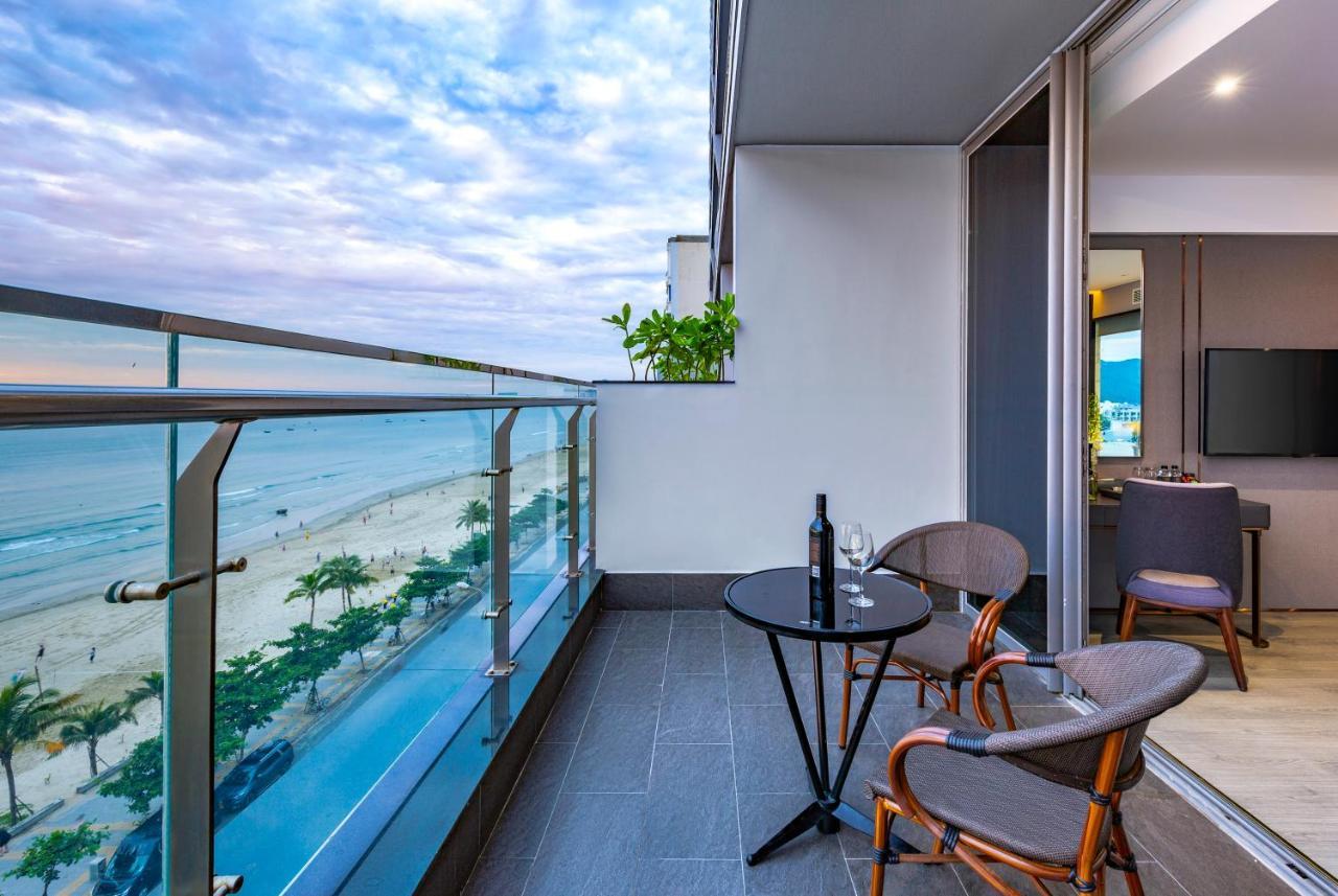 Le Sands Oceanfront Danang Hotel Экстерьер фото
